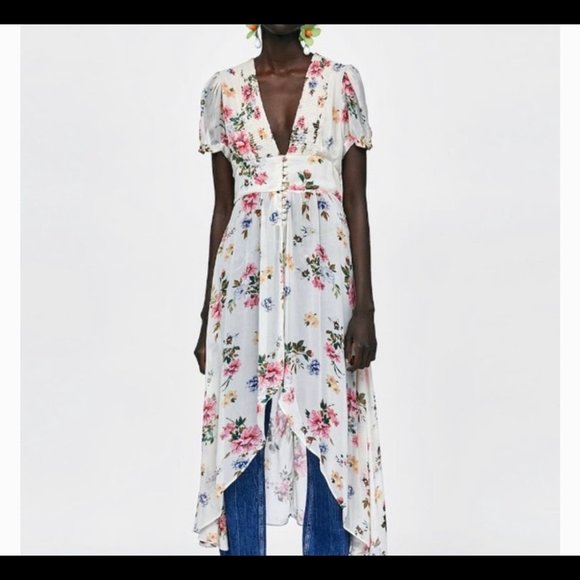 Lulu’s Long Floral Print Hi-Lo V Neck Blouse - Picture 2 of 10